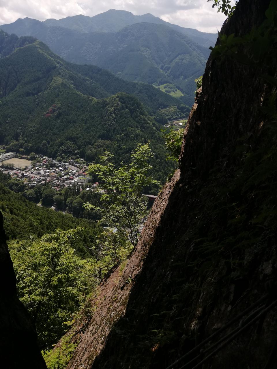 根岩越えと大氷川の奉納獅子舞い - 鳩ノ巣渓谷、数馬の切り通し、根岩越え - 2024.08.11（日） - 山と溪谷オンライン