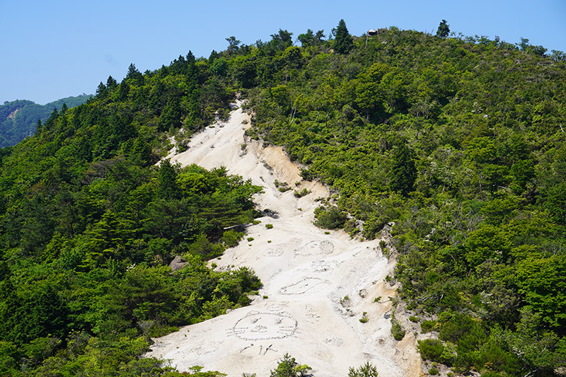 ハト峰（羽鳥峰）