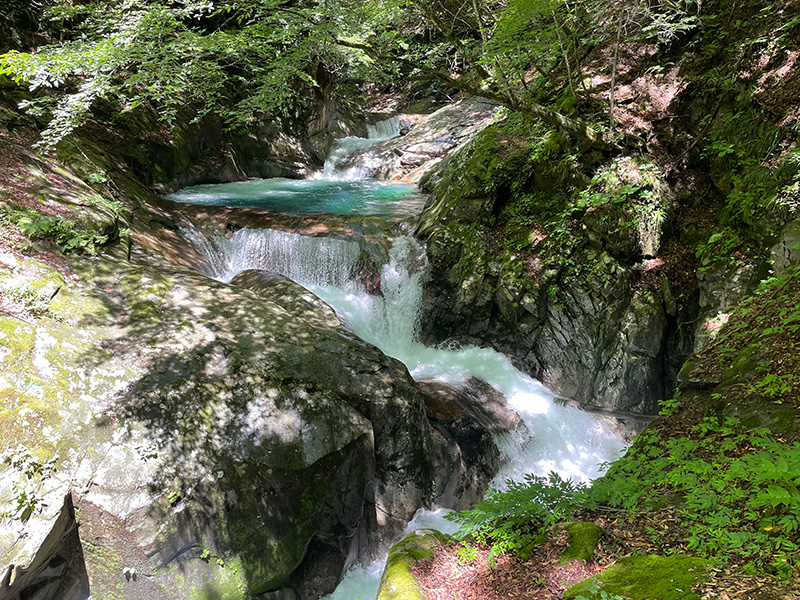 西沢渓谷　三重の滝