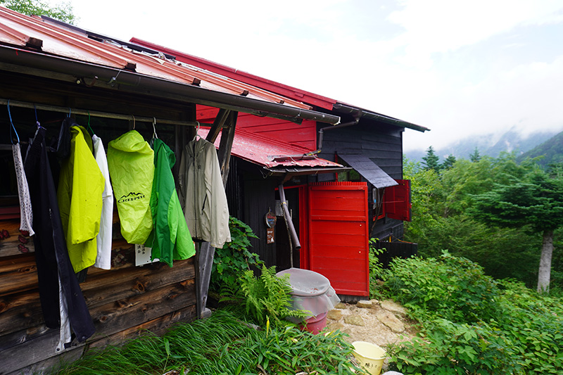 越百小屋