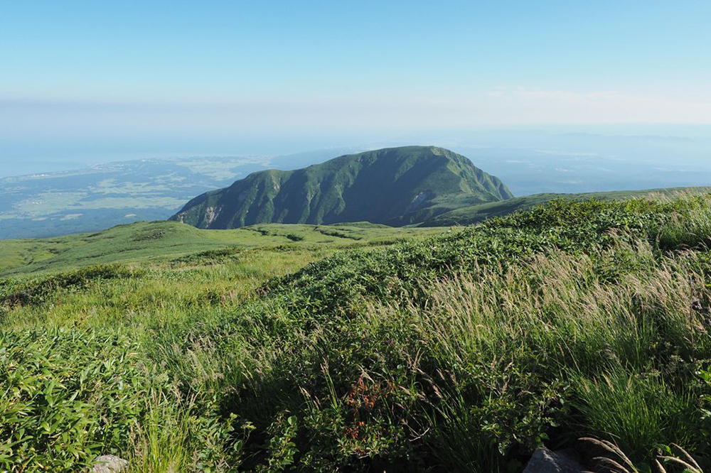 稲倉岳