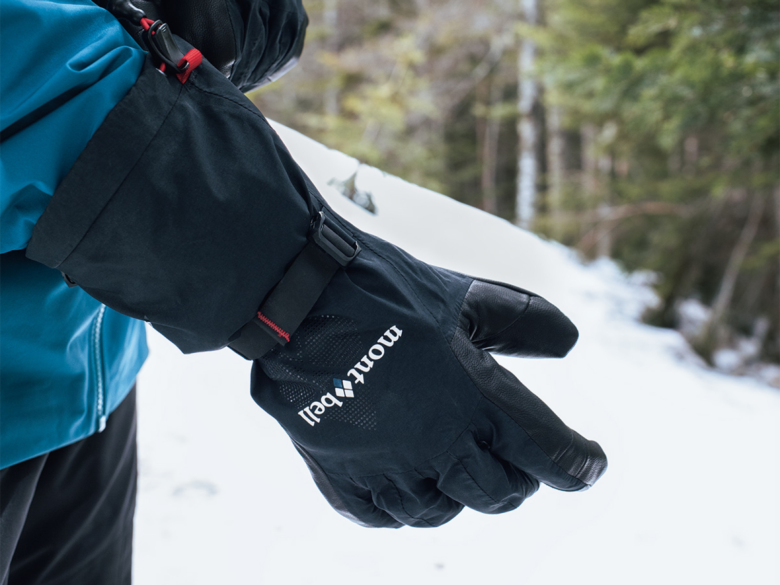 マムート　冬用登山GORE-TEXグローブフリース手袋との重ね付けです
